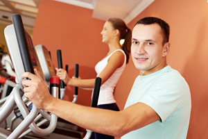 Man exercising in a gym.